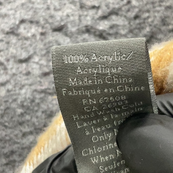 Vince Camuto Poncho Wrap (scarf) One Size Brown/Cream/ivory - Picture 4 of 4